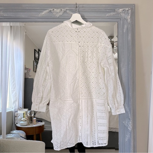 NWT Spell & The Gypsy Collective Lottie Oversized Eyelet Button Shirt Dress S - Picture 3 of 7